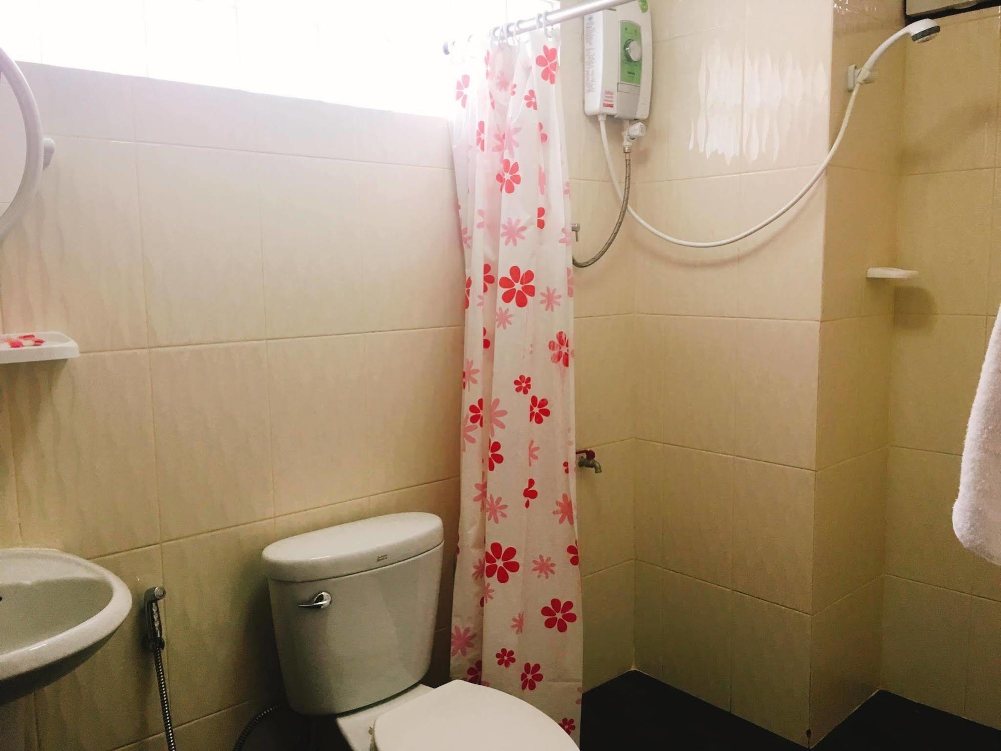 Bayern Guesthouse Ban Nongdouang Экстерьер фото