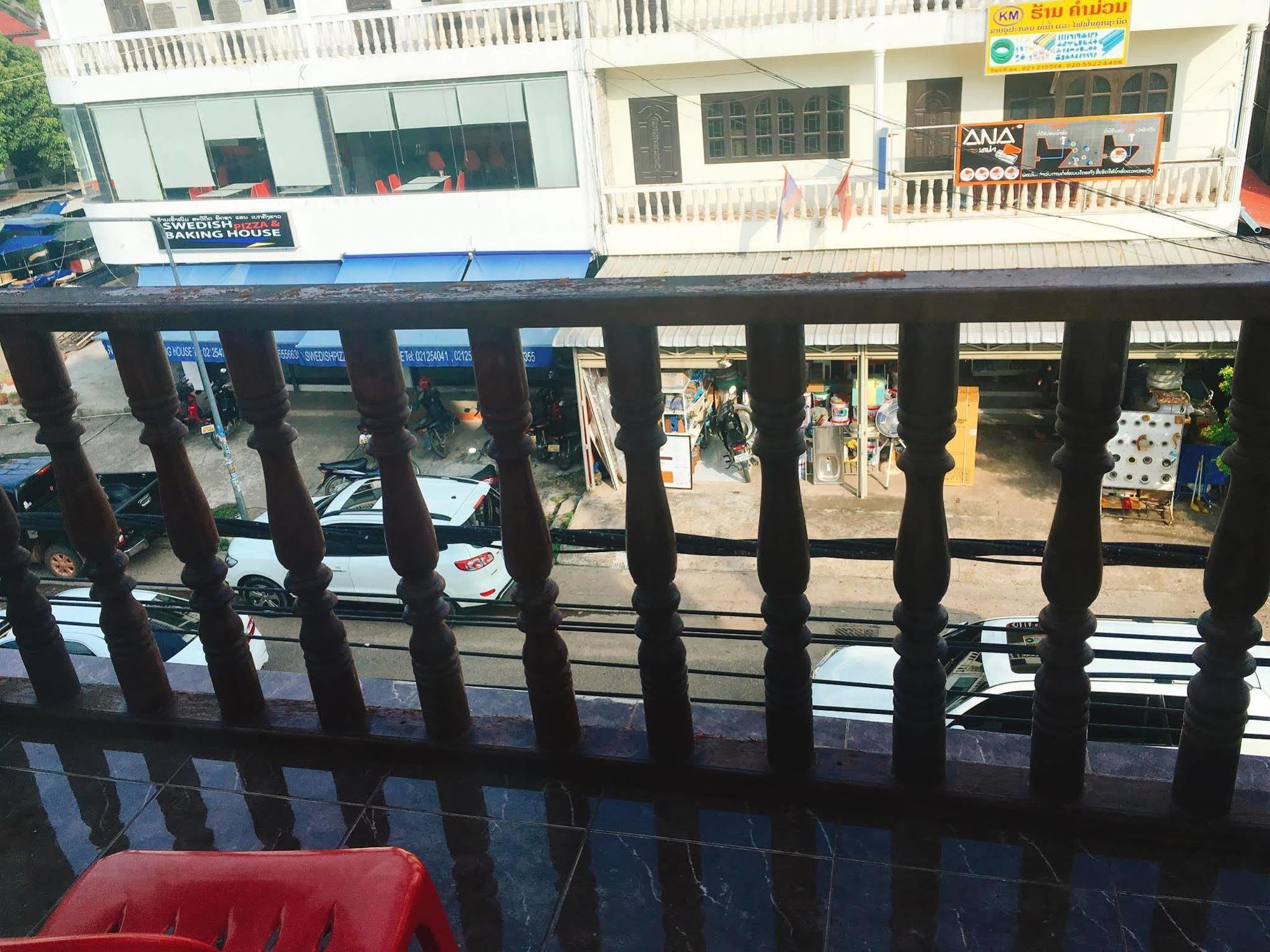 Bayern Guesthouse Ban Nongdouang Экстерьер фото
